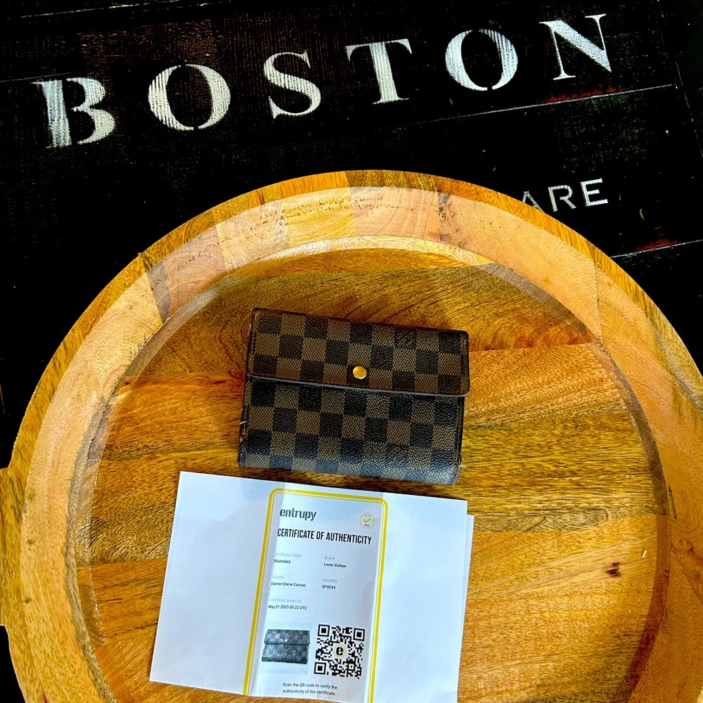 Louis Vuitton Damier Ebene Canvas Wallet